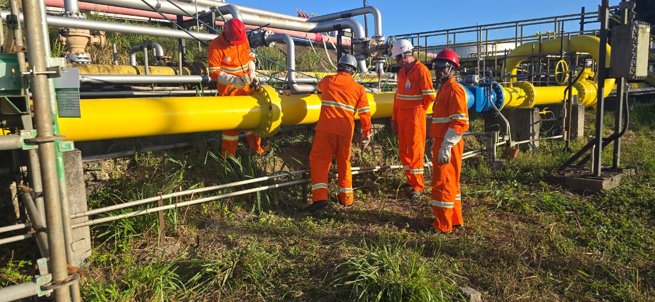 Gasoduto — Refinaria de Mataripe (Camaçari, BA)