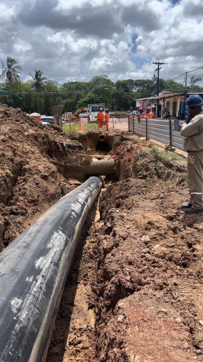 Saneamento — BA 093 – KM 14 – Camaçari/BA